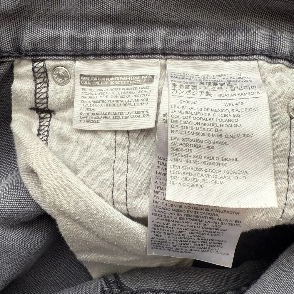 Levi's 514 Denim Jeans Men's 32 Courier Gray Button 5-Pockets Straight-Fit‎